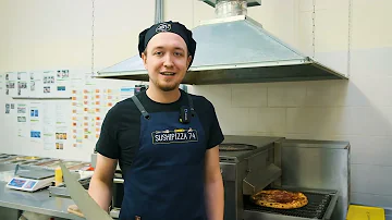 Почему в «SushiPizza74» готовят пиццу без перчаток?