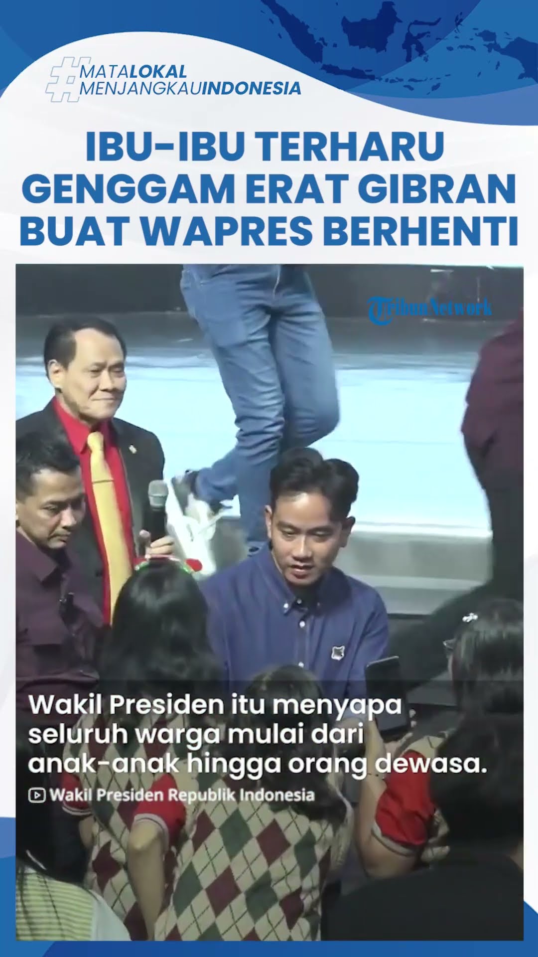 Momen Haru Emak-Emak Genggam Erat Tangan Gibran, Sampaikan Pesan Buat Wapres Hentikan Langkah