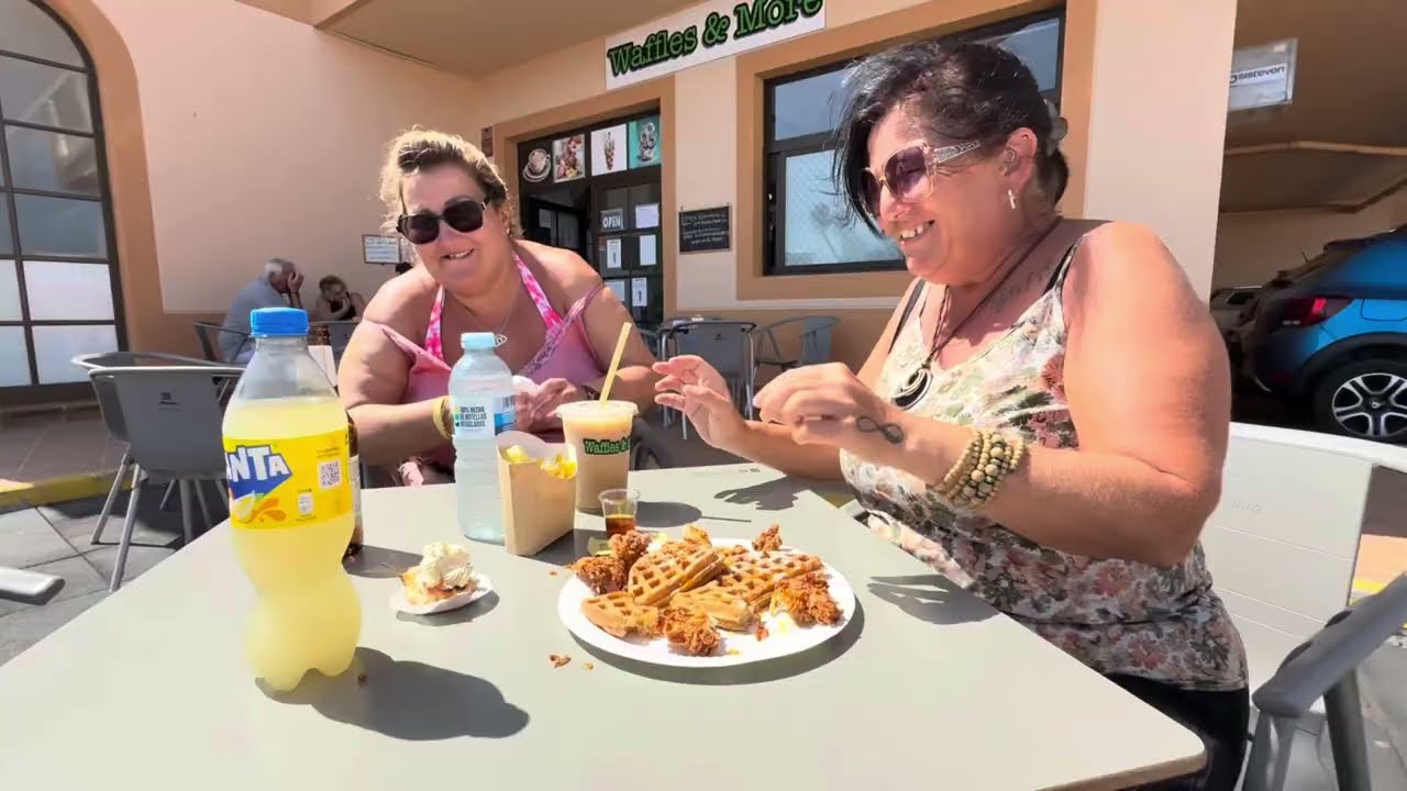 Fuerteventura Caleta de fuste, Trying WAFFLES &  MORE, and it's Something Different !