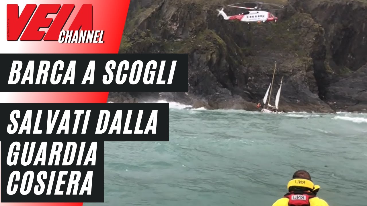 ⁣Barca si schianta sugli Scogli e l'equipaggio viene salvato dall'elicottero della Guardia Costiera