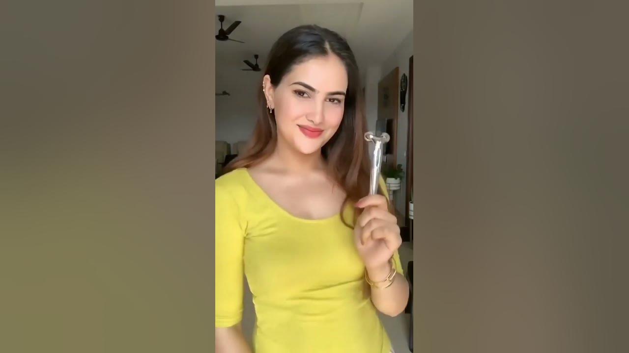 Bitrontix Face Toner with Dark Circle Remover Product Review How to