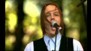 Arcade Fire - Neighborhood #2 (Laika) - 2005/08/25