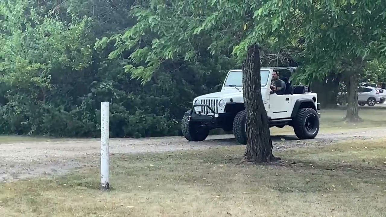 2001 Jeep Wrangler 4x4 Sport - Lot 10577