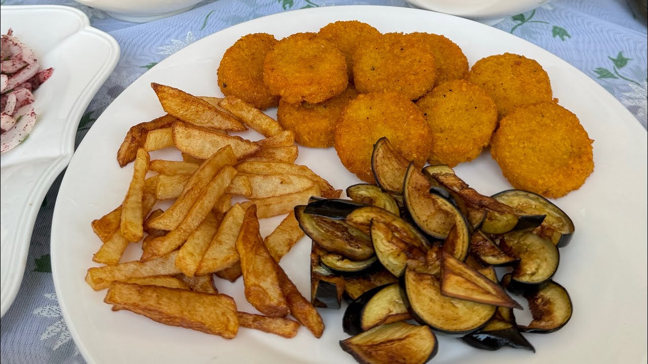 هەویری فەلافل بە ئاری نۆك (لەتكەنۆك) دروستی بكەن زۆر بەلەزەت و بەتامە #views #food