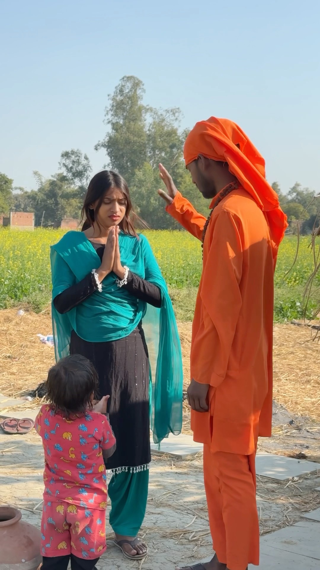 बाबा ने क्यू दिया एक छोटी बच्ची को श्राप~?#shots #emotional #motivation #pushpanjalimaurya