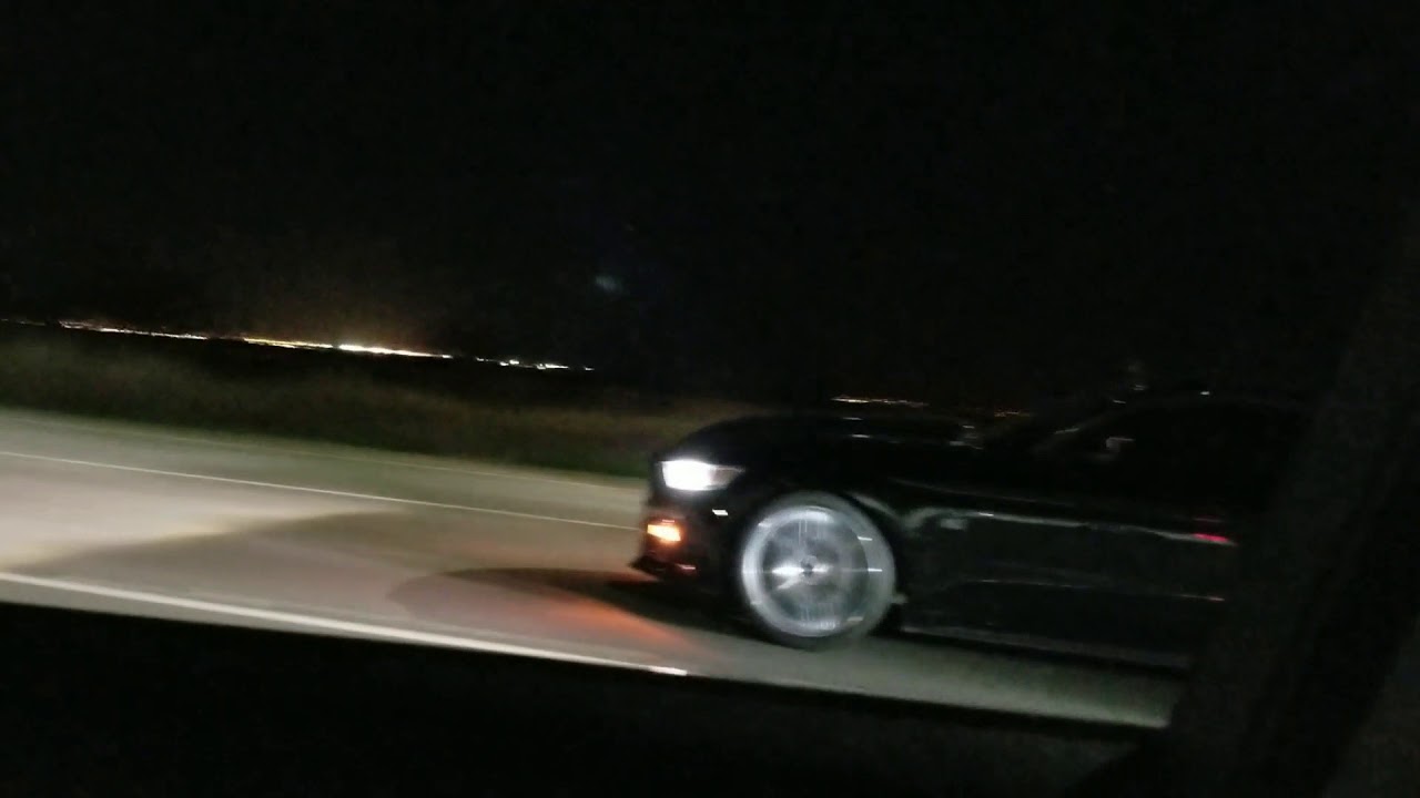 Q50 3.0T vs C7 vs 5.0 FB0 - YouTube