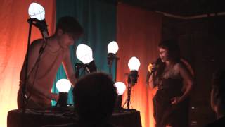 Purity Ring Live @ Mercy Lounge | 03.10.2012 (4 Song HD Highlight)