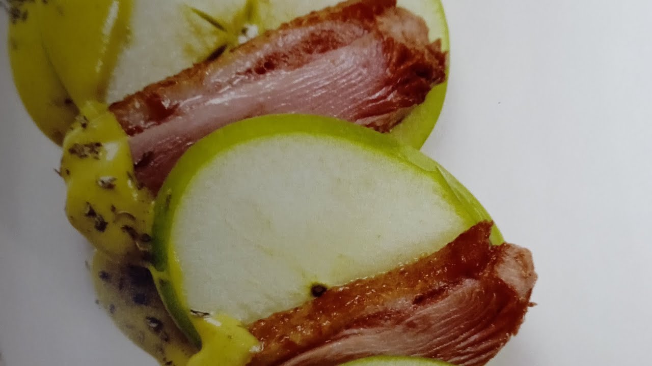 Green apple smoked duck with oregano honey mustard dressing