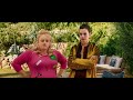Rebel Wilson speaks with a South African accent in The Hustle
