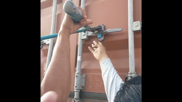 Container Seal Cutting ✂️