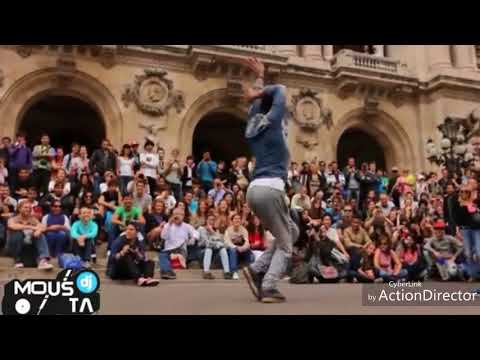 رقص أجنبي على الأغاني الشعبية نايضة