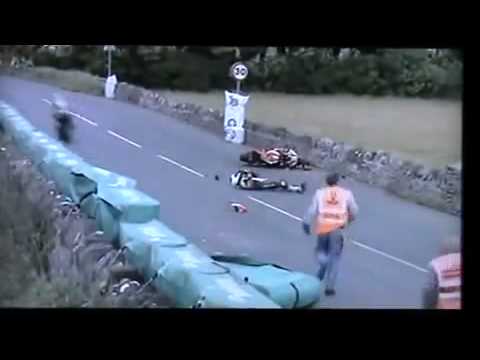 isle tt man crashes race