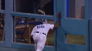 MLBプイーグフェンスに八つ当たり集