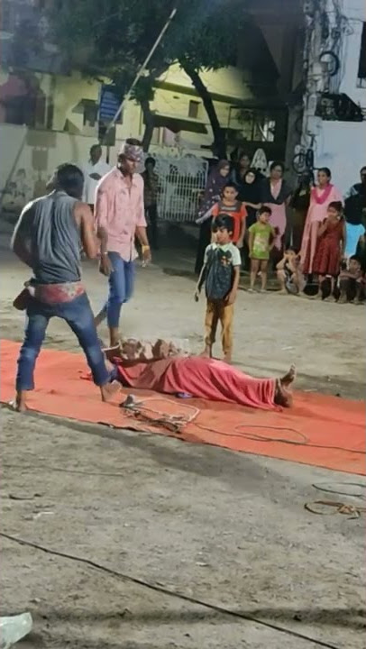 roadside circus