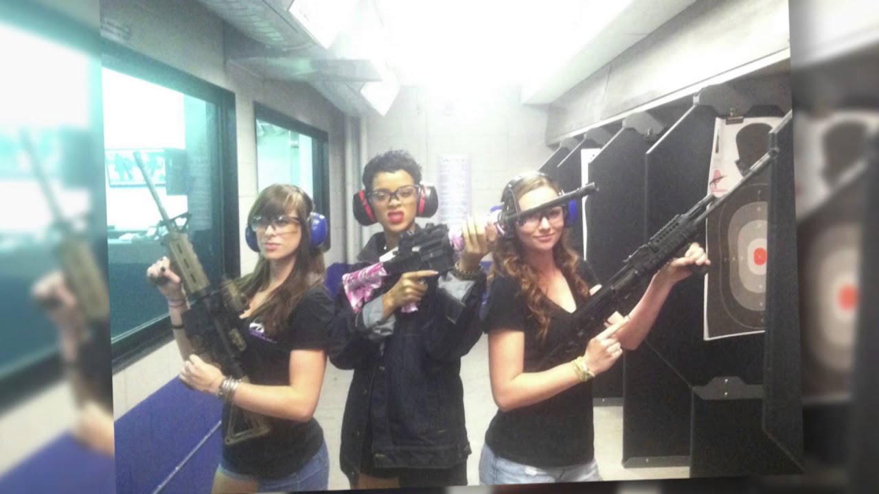 Rihanna Shoots Machine Gun at Gun Range | Splash News TV | Splash News TV