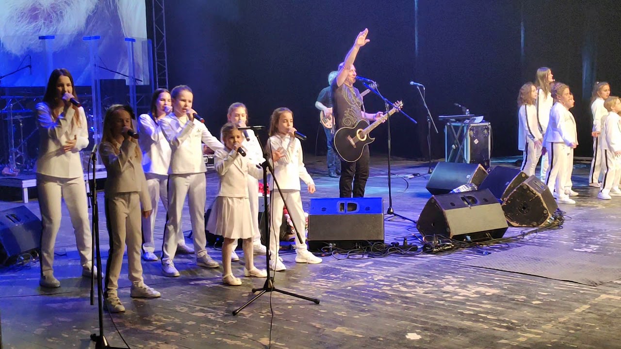 Денис Майданов и Академия Игоря Крутого Воронеж "Что оставит ветер ...