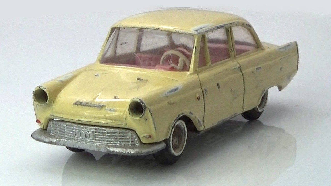 Модель Auto Union DKW Junior от Tekno. Реставрация до заводского состояния. Литая модель.