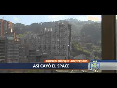 Demolicion de las 4 torres del edificio Space Medellin|implosion del edificio Space| 23/09/2014
