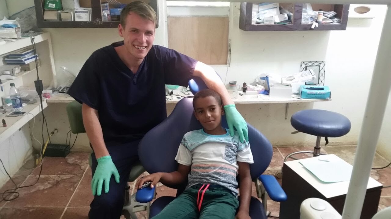 DUNDEE SCHOOL OF DENTISTRY IN THE DOMINICAN REPUBLIC 2017 YouTube