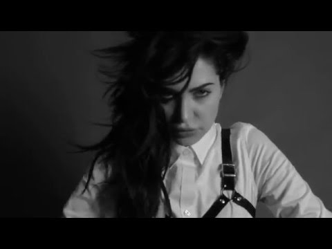 Porcelain Black - One Woman Army