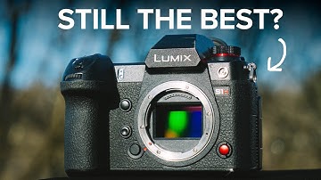 This 6-Year Old Camera Is STILL The Best