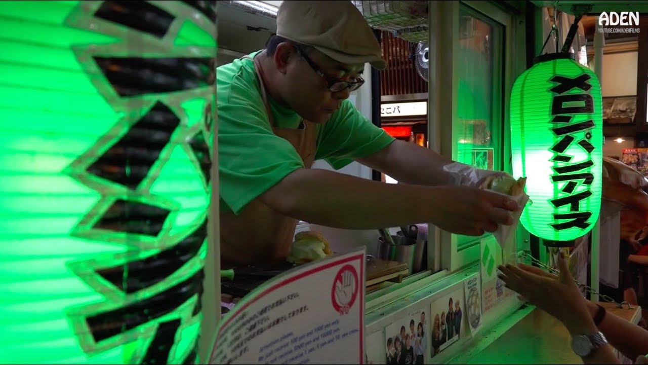 Melon Bread with Ice Cream Japanese Street Food in Osaka YouTube