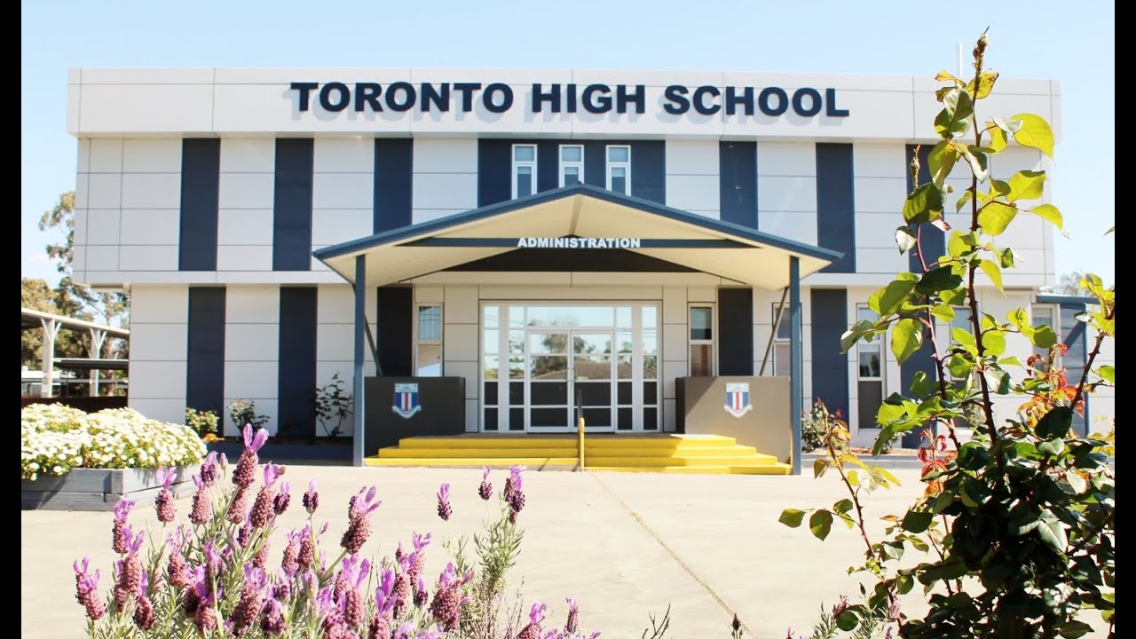 Toronto High School Term 4 Week 1 Video Newsletter Principal Mark