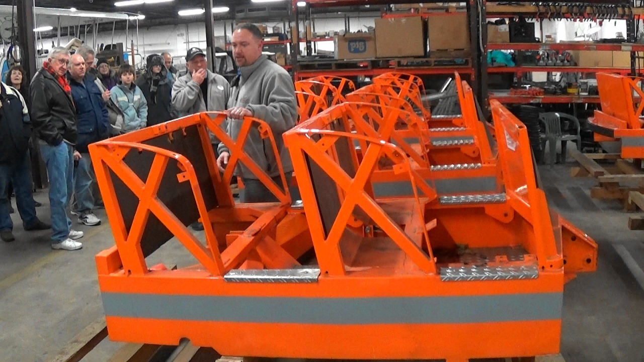 Закулисные съемки Hersheypark: Экскурсия по сервисному центру во время зимнего сезона 2017 года