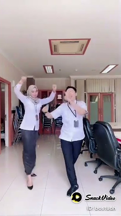 rok span licin nya menggoda