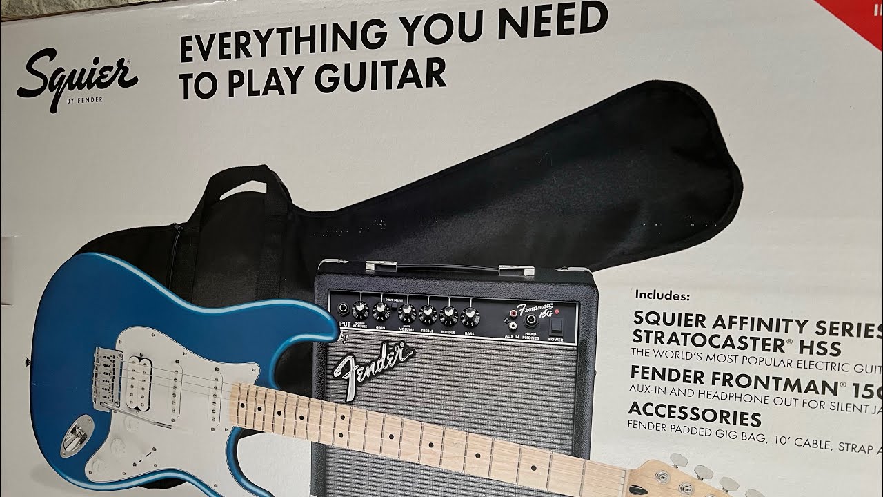 Unboxing Squier Affinity Stratocaster Bundle