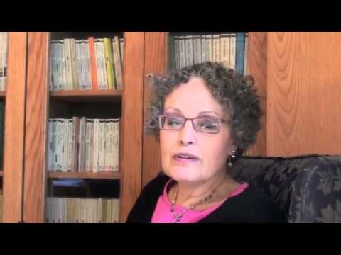 Fall 2012 Showcase: Dr. Julia Harrison on Connecting Teaching to Research