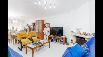 T3 com Box privativa e arrecadação, em Massamá