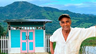 ESTE SEÑOR DEL CAMPO LA SÁBANA DEL COROZO DE REPÚBLICA DOMINICANA CONOCE MUY BIEN LA HISTORIA