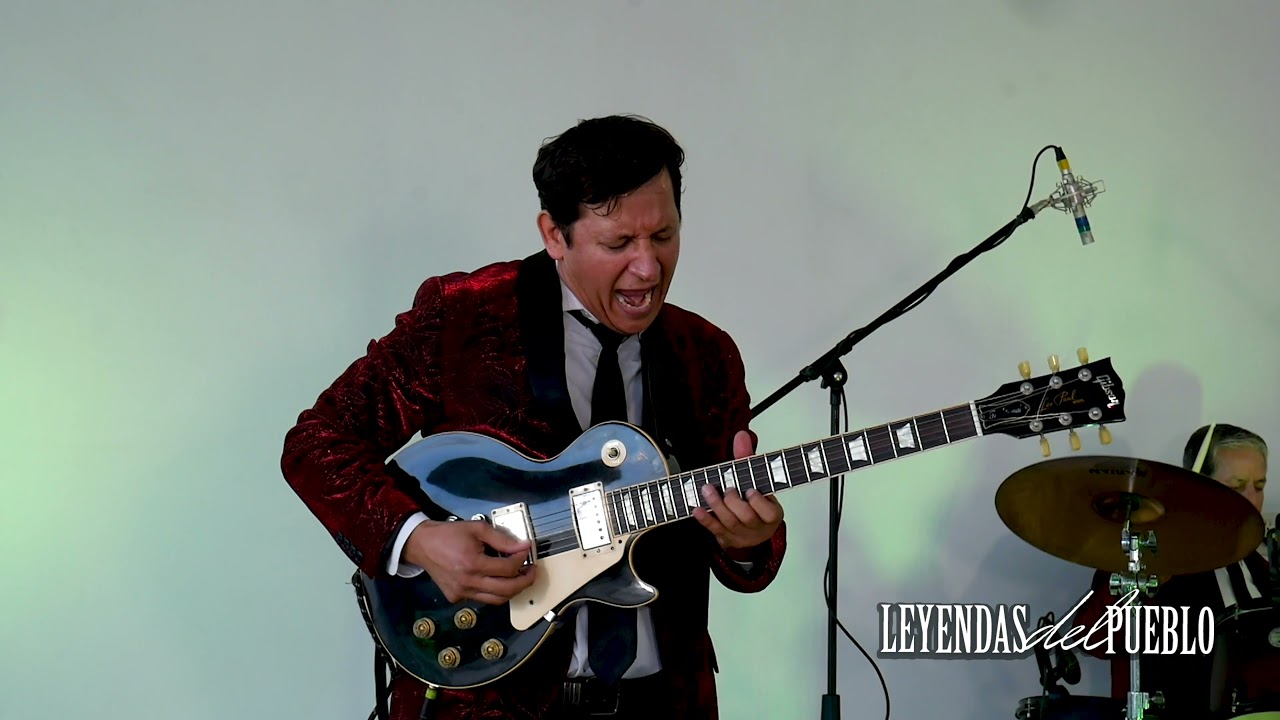 Los Muecas - Triste Adios (Video Oficial) En Vivo