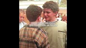 Malcolm in the Middle (S1E1) Malcolm freaks out at bullies and Stevie falls dramatically😂🥤♿