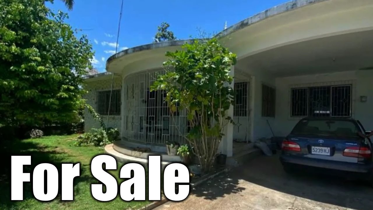 4 Bedrooms 3 Bathrooms, House for Sale at MANGO WALK, Montego Bay, St