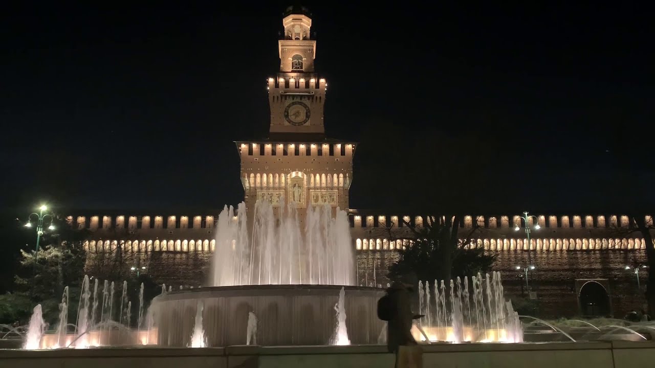 Fontana di Piazza Castello Milano& Sforza Castle la Sera (night view) 