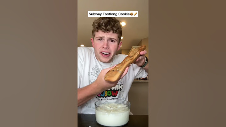 Subway Footlong Cookie VS Pizza Hut Cookie VS Papa John's Cookie!
