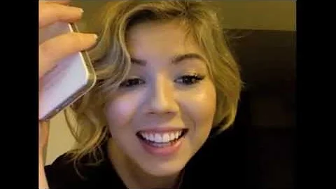 Debra & Jennette Moment