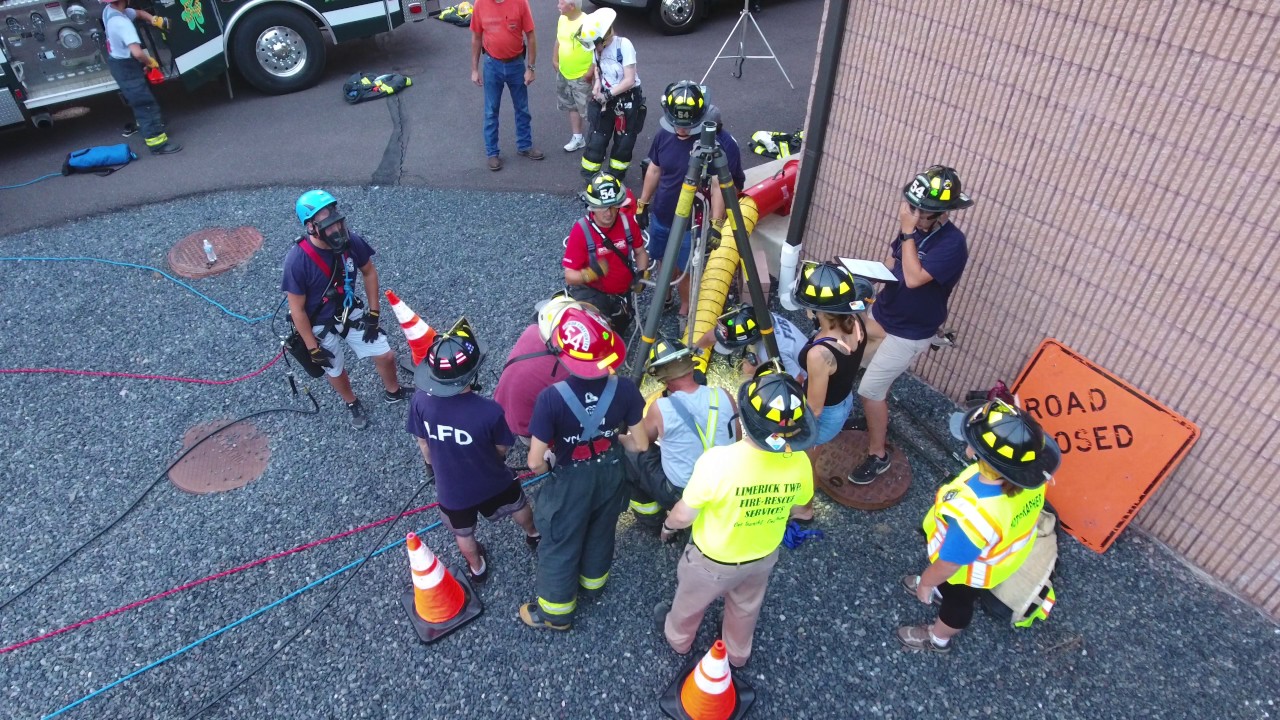 Confined Space Rescue Training - YouTube