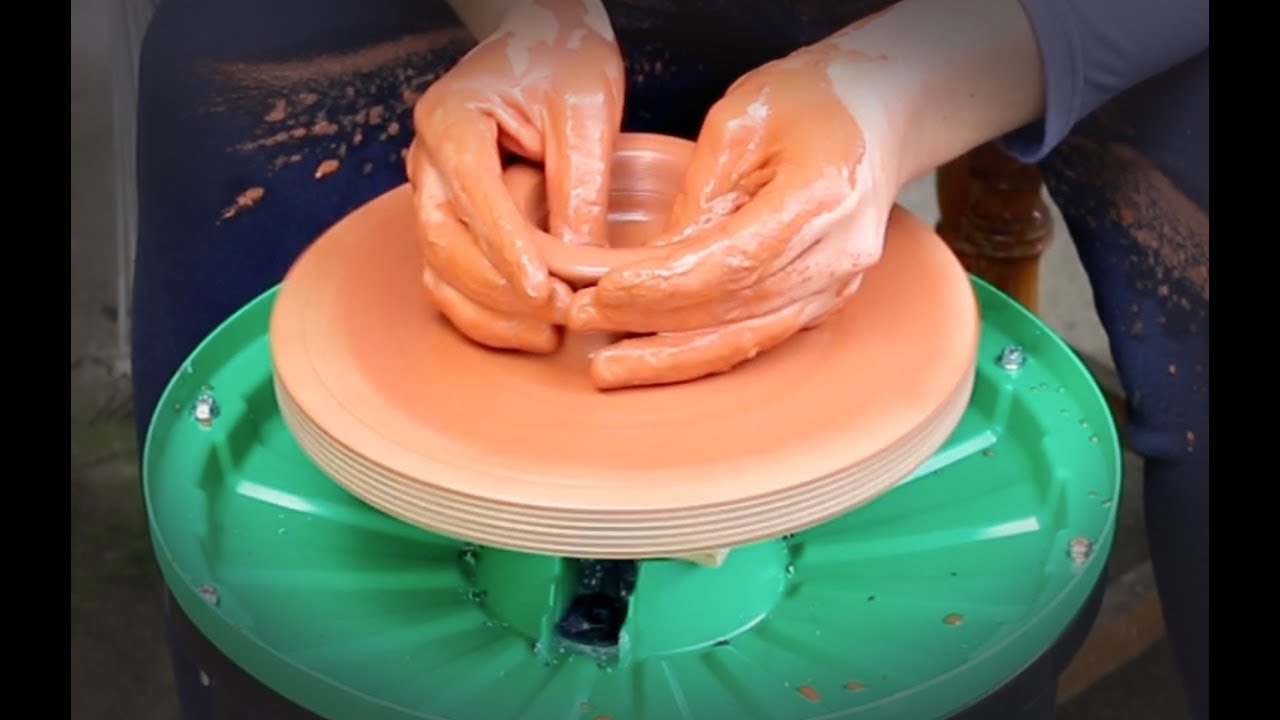 Como fazer uma roda de oleiro caseira