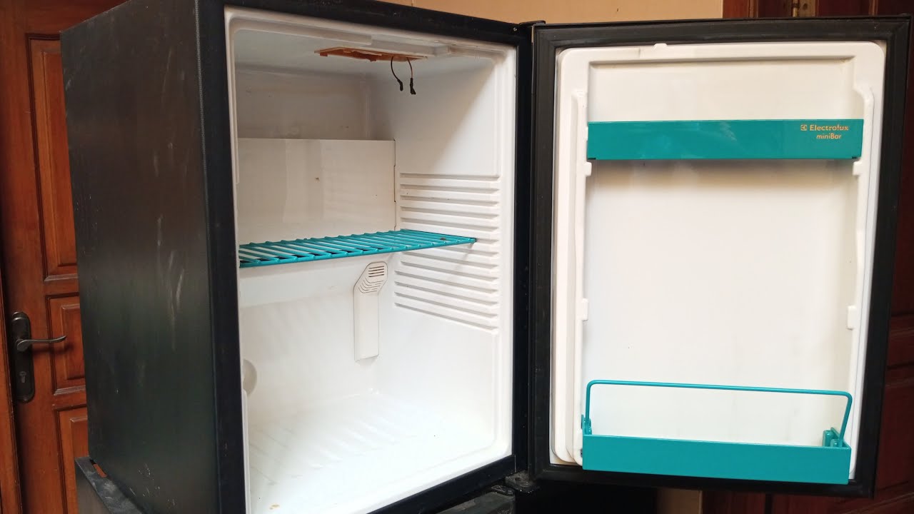 Tutorial ,Service & Bongkar Mesin Kulkas Mini Bar Electrolux