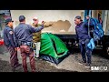 𝗕𝗢𝗔𝗥𝗗𝗪𝗔𝗟𝗞 𝗧𝗘𝗡𝗦𝗜𝗢𝗡: Man Confronts Crews During Venice Beach Cleanup