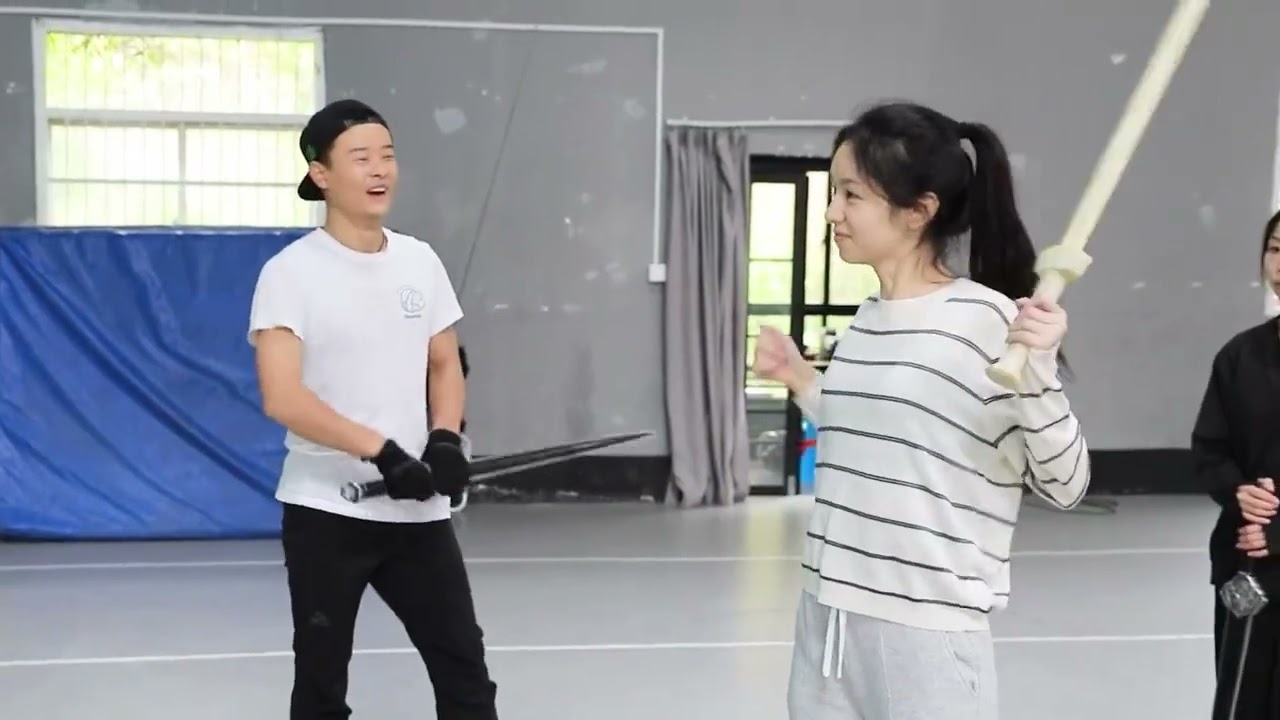 [BTS VLOG] Zhou Ye's preparation journey for Legend of the Female General