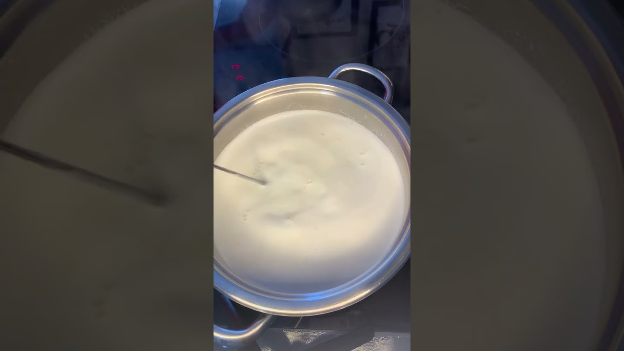 Orjinal Hamsiköy Sütlacı(başka sütlaç yemeyeceksiniz)#sütlaçtarifi#tiktok #tiktokvideo#yemek Orjinal Hamsiköy Sütlacı(başka sütlaç yemeyeceksiniz)#sütlaçtarifi#tiktok #tiktokvideo#yemek