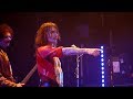 Capture de la vidéo Justin Hawkins (The Darkness) Gets Hit By Beer, Interrupts Concert, Confronts Beer Thrower @ Vienna