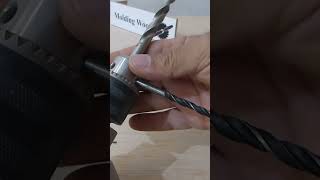 How to easily unscrew drill