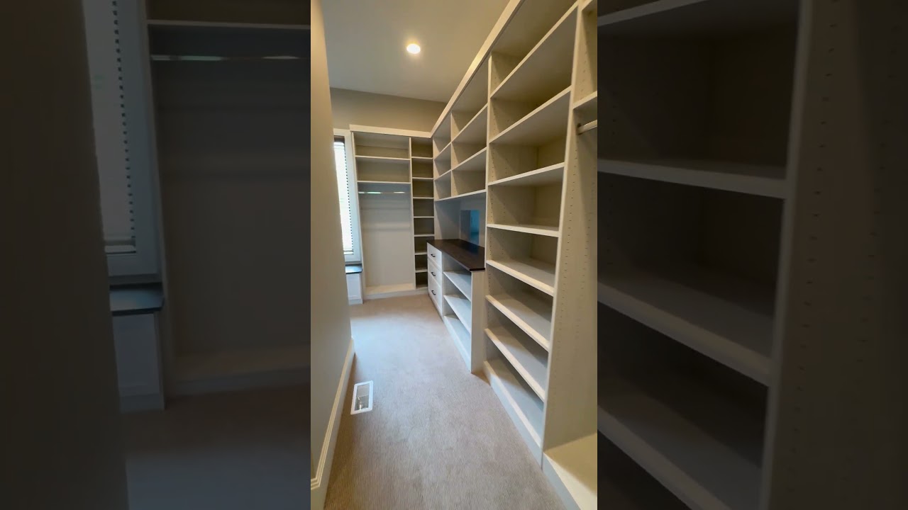 Closet goals!  🤩✅ 