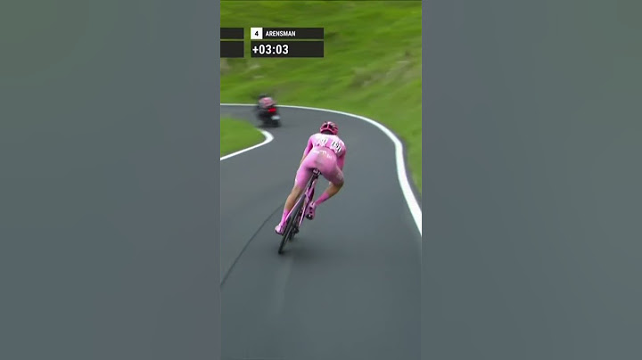Poetry in motion! 😮 Tadej Pogačar is putting on a masterclasss at the Giro d'Italia! 👏