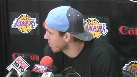Luke Walton on staying healthy, father-son ring combo